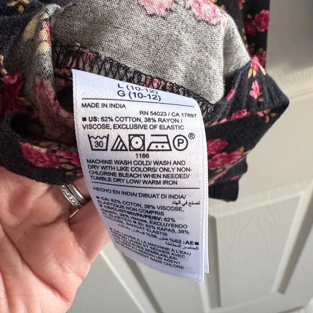 Old Navy Black and Pink Floral Blouse